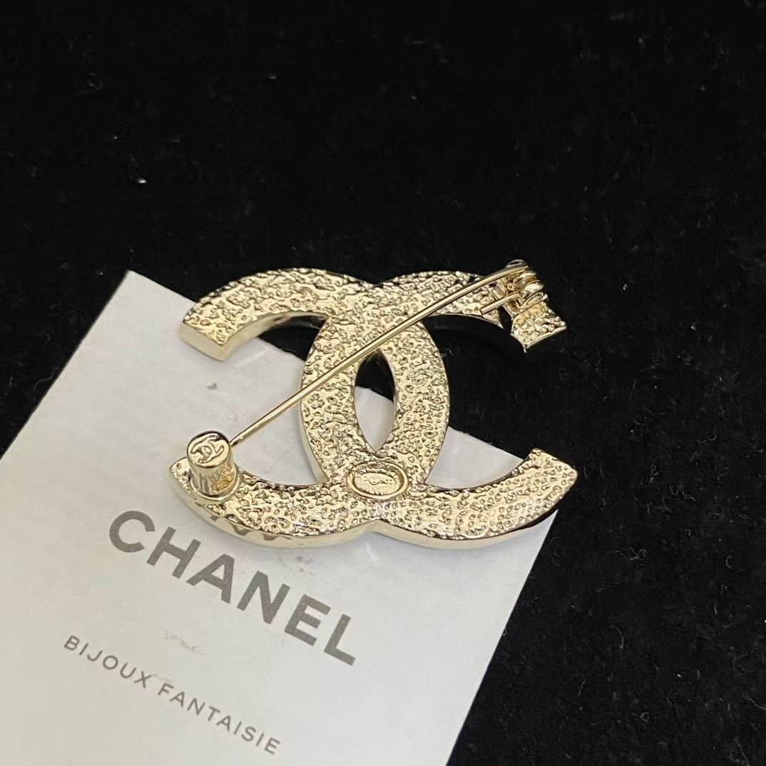 CHANE1ダブルC ダイヤモンドブローチ【50％割引+送料無料】