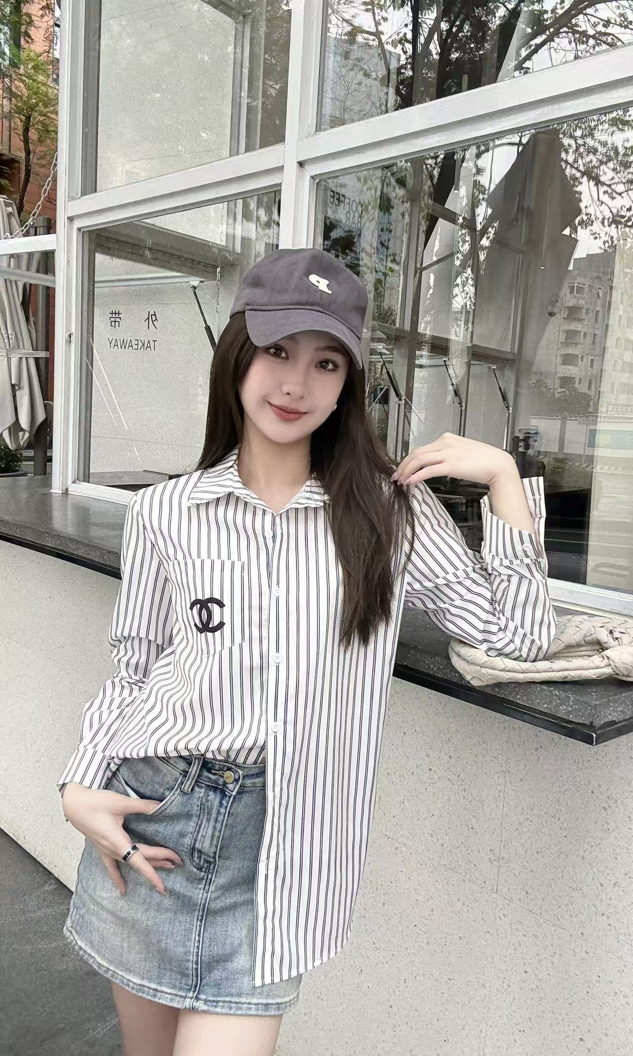 CHANE1 ポケット刺繍入りダブルCストライプシャツ【50％割引+送料無料】