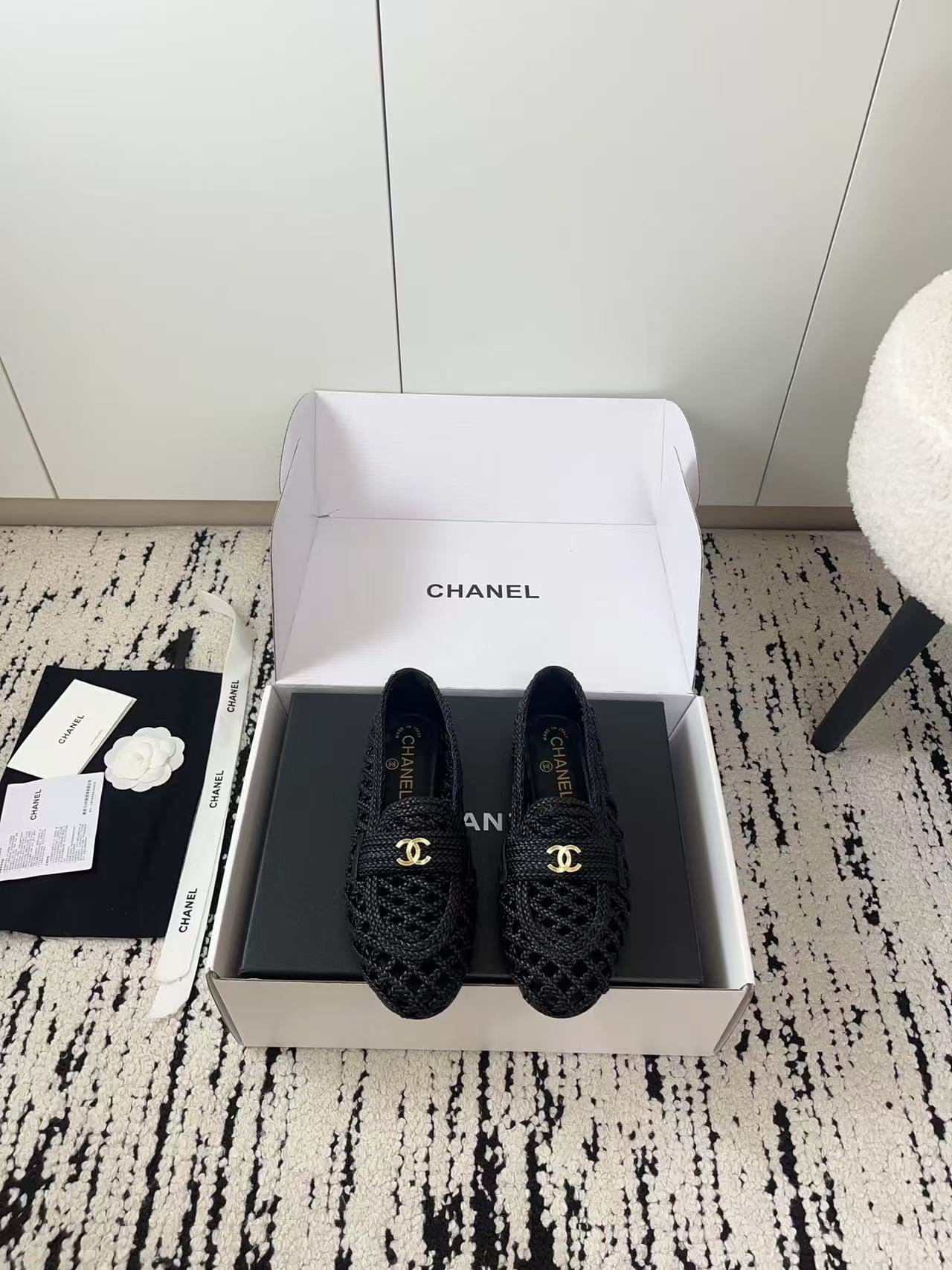 CHANE1 高品質ダブルC中空フラットシューズ【50％割引+送料無料】