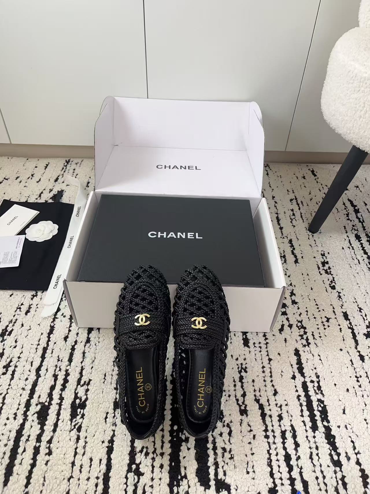 CHANE1 高品質ダブルC中空フラットシューズ【50％割引+送料無料】