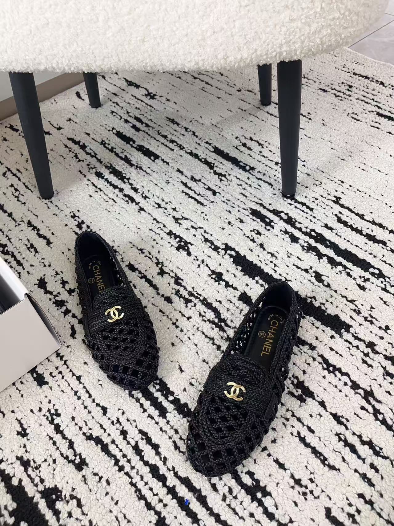 CHANE1 高品質ダブルC中空フラットシューズ【50％割引+送料無料】