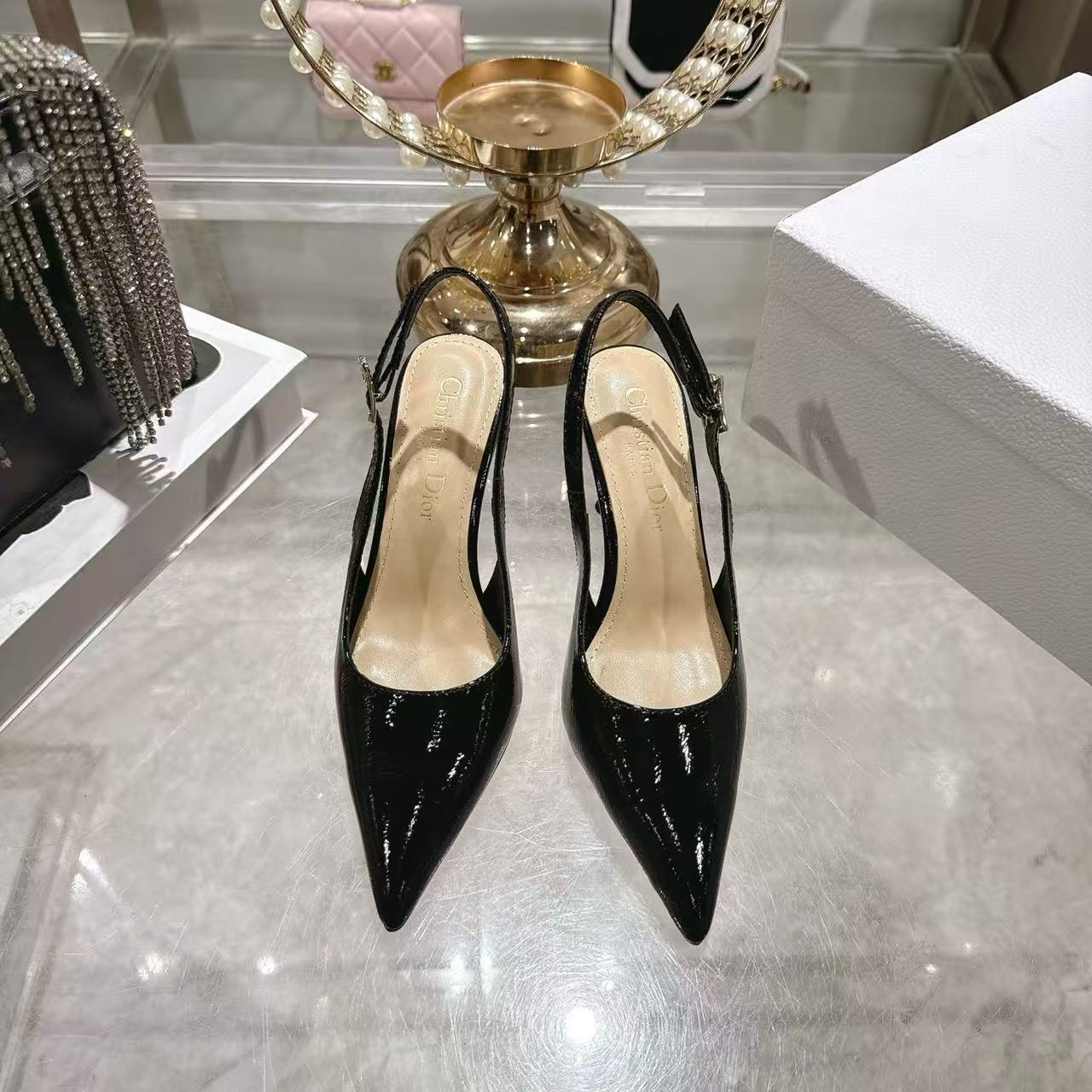 DIOR 上質なポインテッドトゥ・ハイヒール【50％割引+送料無料】