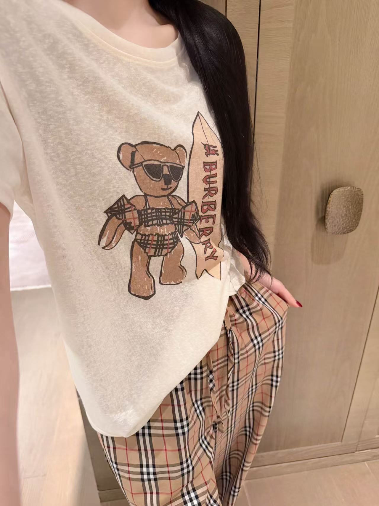 BURBERRY ベア Tシャツ＆トラウザーズ 2点セット【50％割引+送料無料】