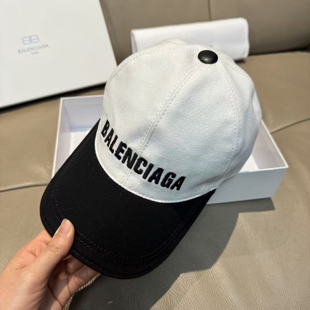 BALENC1AG ブラック＆ホワイトレターベースボールキャップ【50％割引+送料無料】