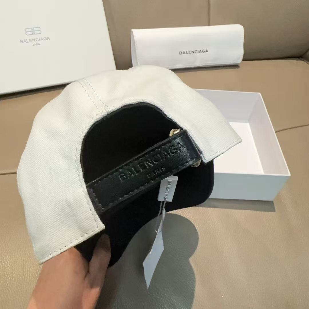 BALENC1AG ブラック＆ホワイトレターベースボールキャップ【50％割引+送料無料】