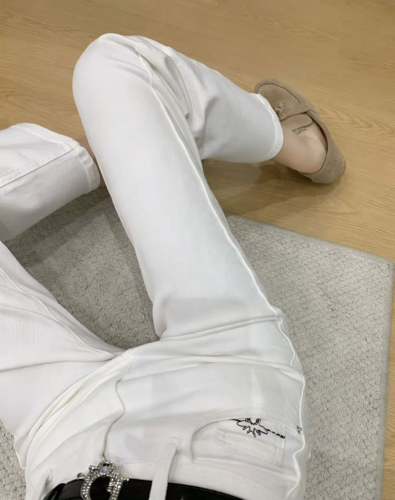 DIOR ミニマリスト クロップドデニムジーンズ【50％割引+送料無料】