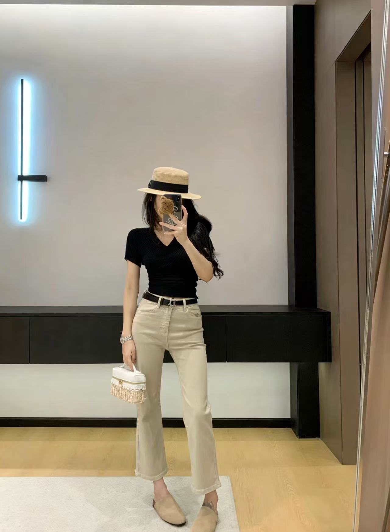 DIOR ミニマリスト クロップドデニムジーンズ【50％割引+送料無料】