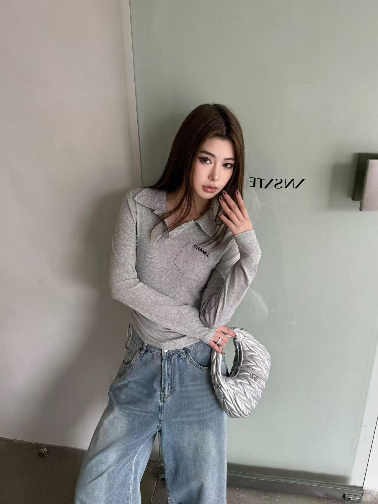 CHANE1 ミニマルレタリングTシャツ【50％割引+送料無料】