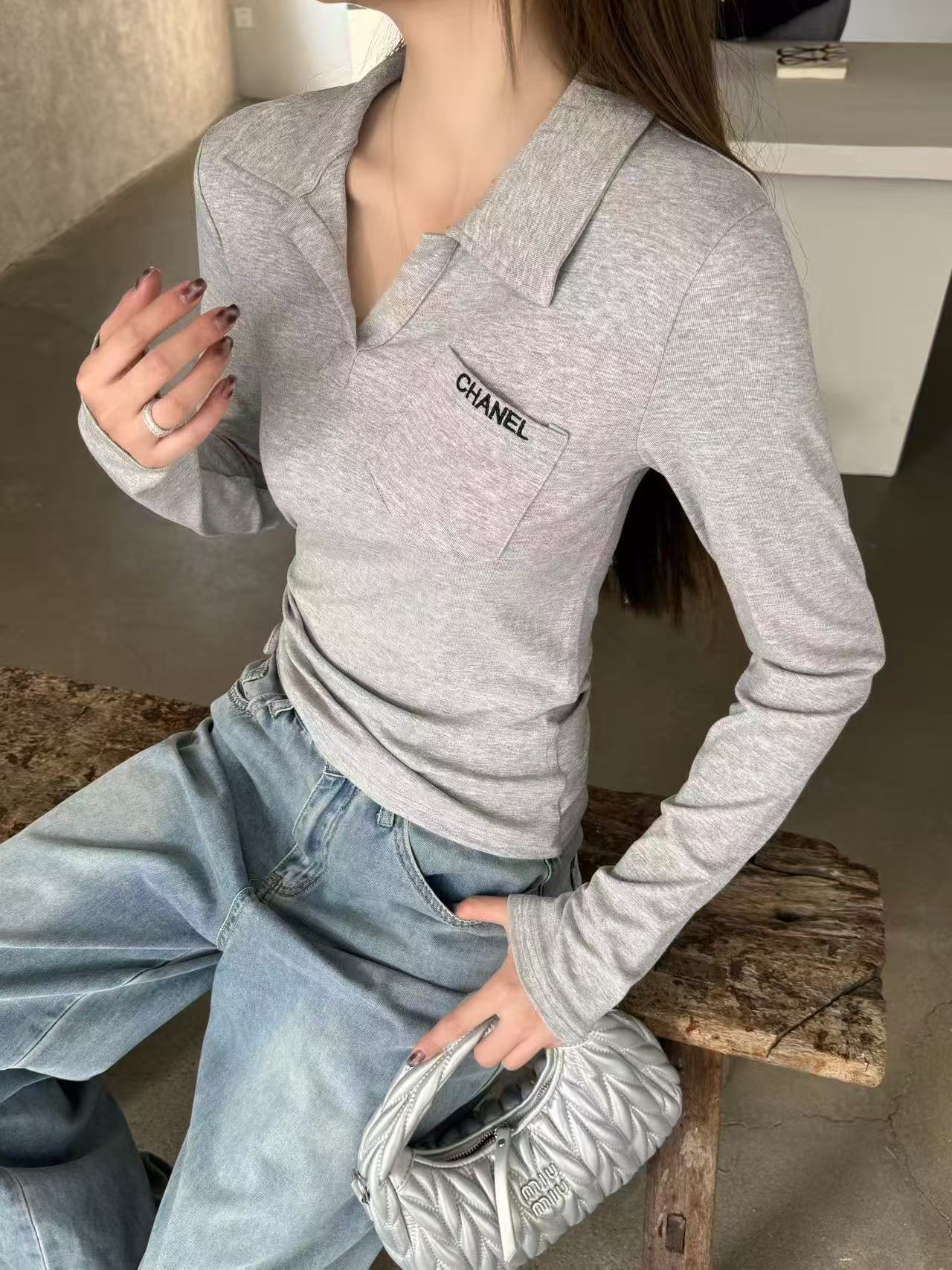 CHANE1 ミニマルレタリングTシャツ【50％割引+送料無料】