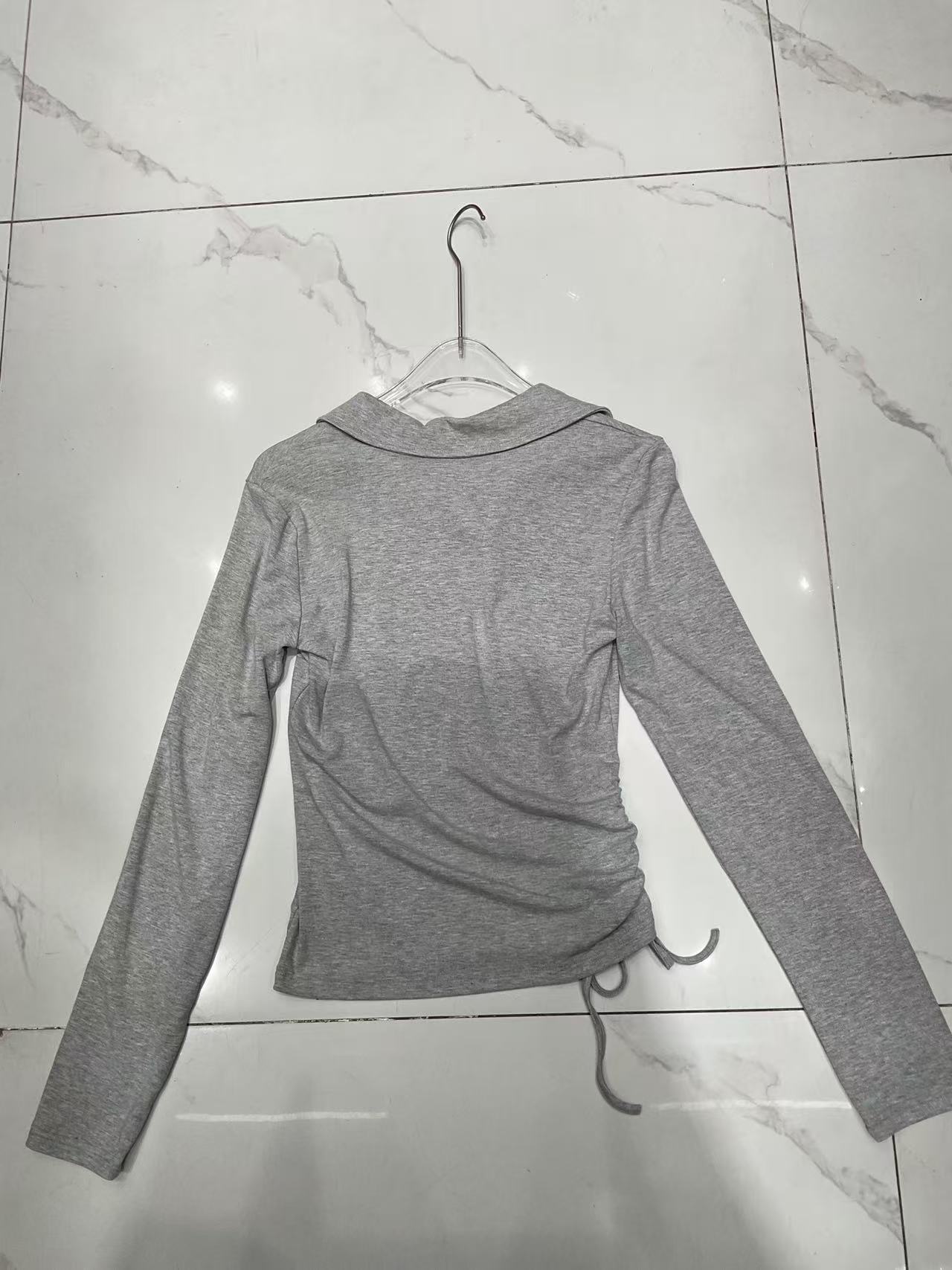 CHANE1 ミニマルレタリングTシャツ【50％割引+送料無料】