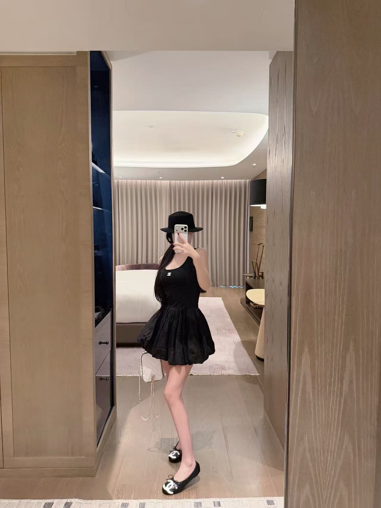 CHANE1 ダブルC ベストドレス【50％割引+送料無料】