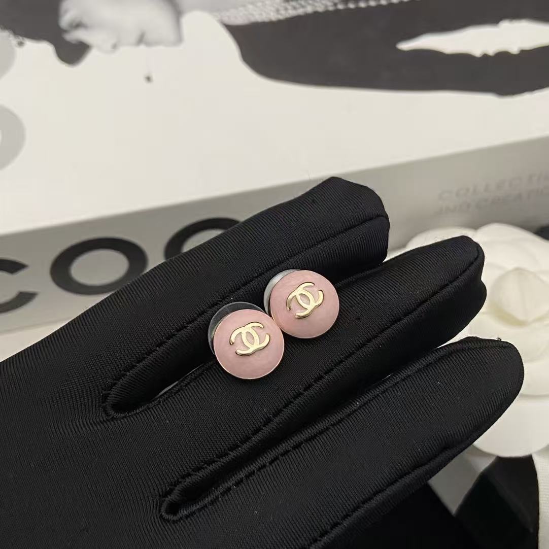 CHANE1 ダブルC ピンクスタッドピアス【50％割引+送料無料】