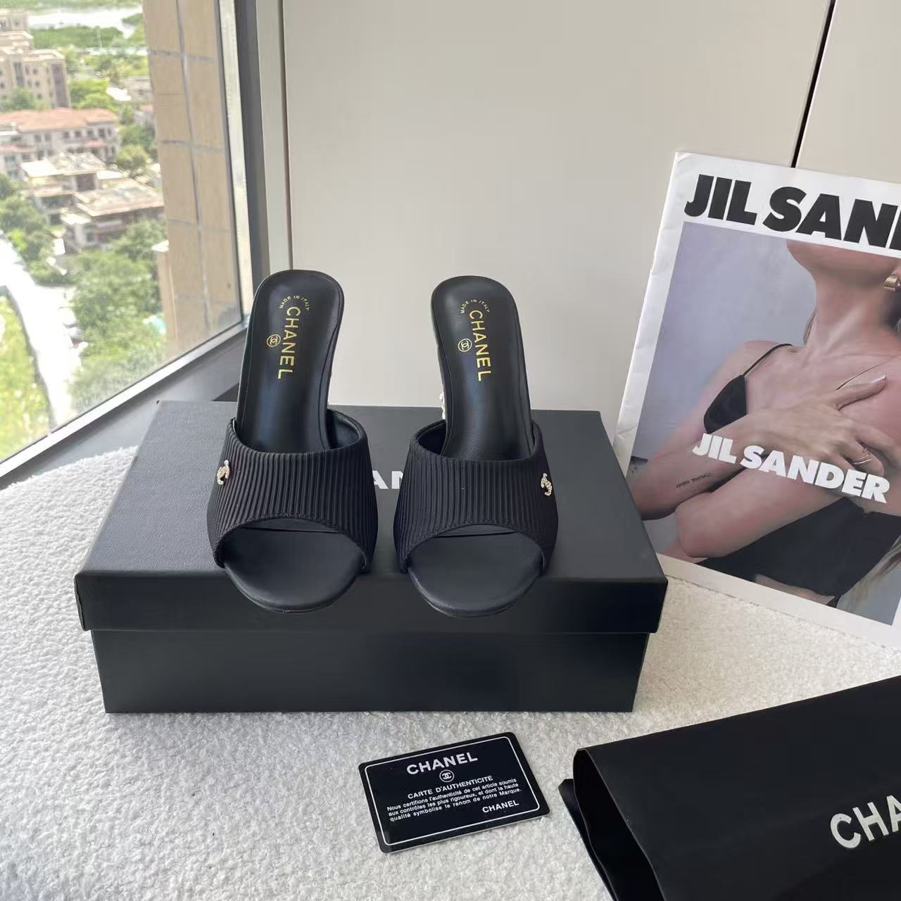 CHANE1 ダブルCバックルパールハイヒール【50％割引+送料無料】