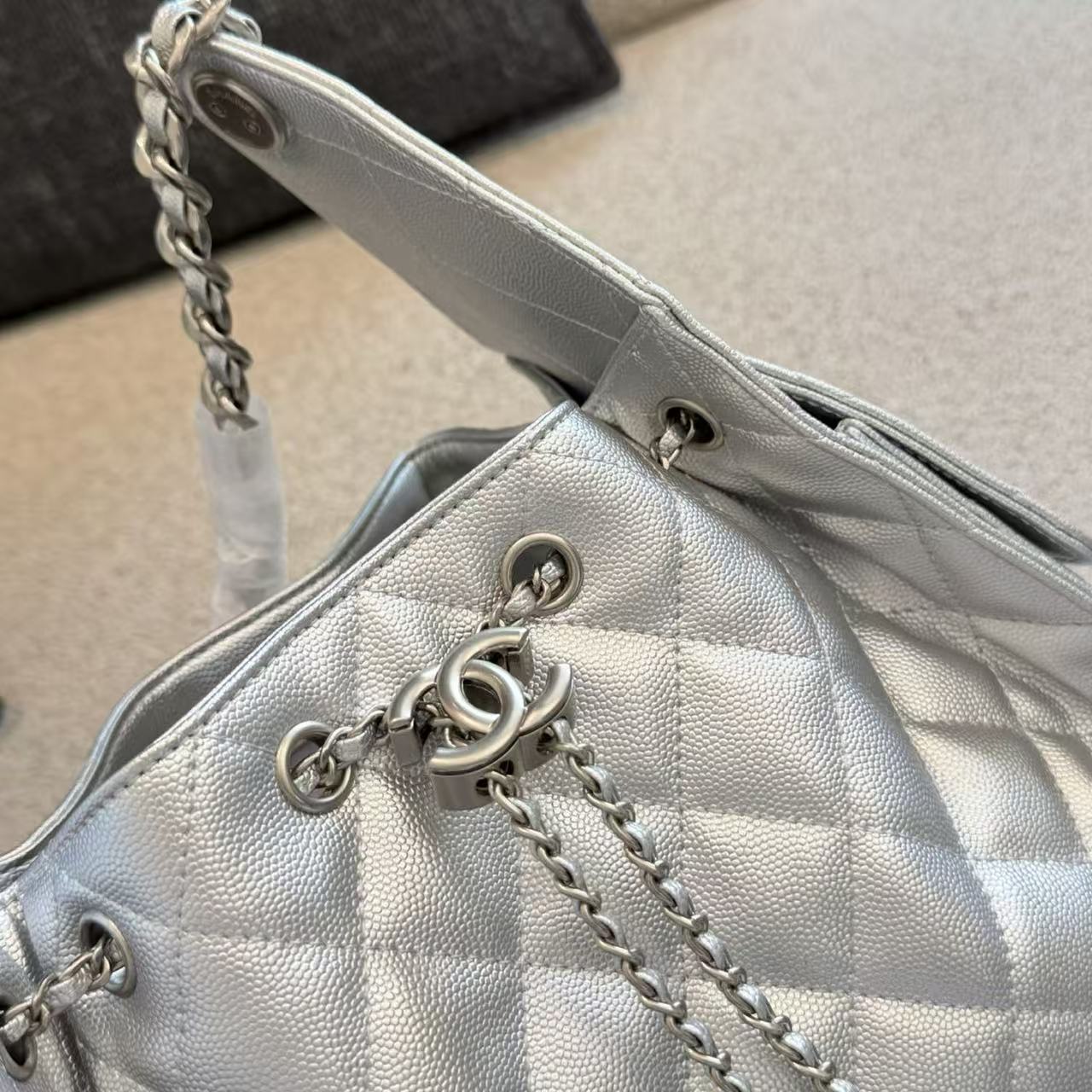 CHANE1 チェーンレザーバケットバッグ【50％割引+送料無料】