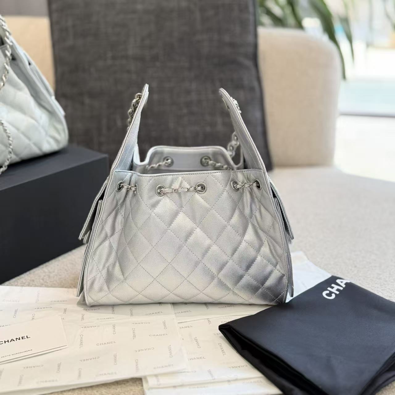 CHANE1 チェーンレザーバケットバッグ【50％割引+送料無料】