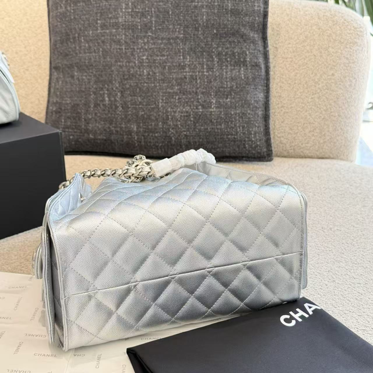 CHANE1 チェーンレザーバケットバッグ【50％割引+送料無料】