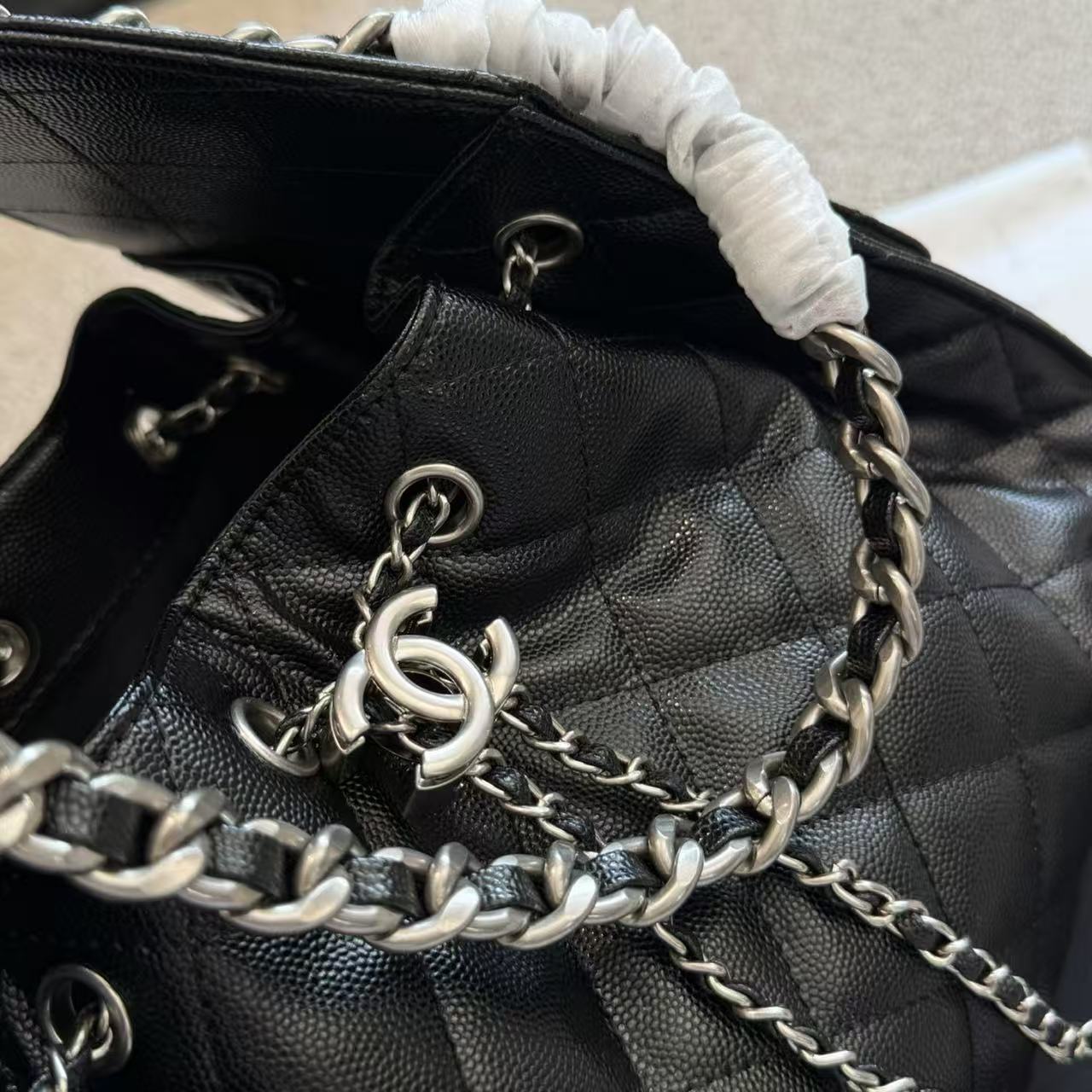 CHANE1 チェーンレザーバケットバッグ【50％割引+送料無料】