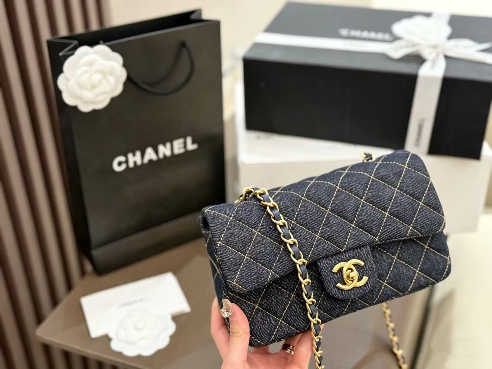 CHANE1 チェーンチェック ショルダーバッグ／クロスボディバッグ【50％割引+送料無料】