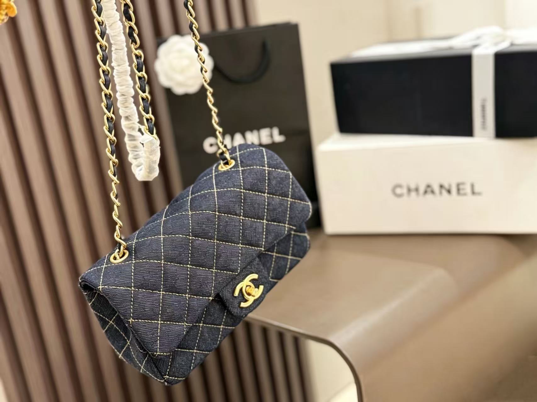 CHANE1 チェーンチェック ショルダーバッグ／クロスボディバッグ【50％割引+送料無料】