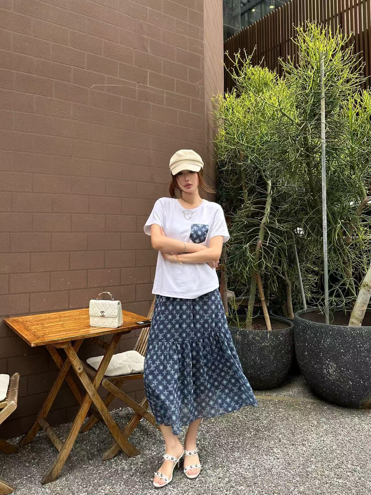 LV 高品質 ポケットTシャツ＆スカート 2点セット【50％割引+送料無料】