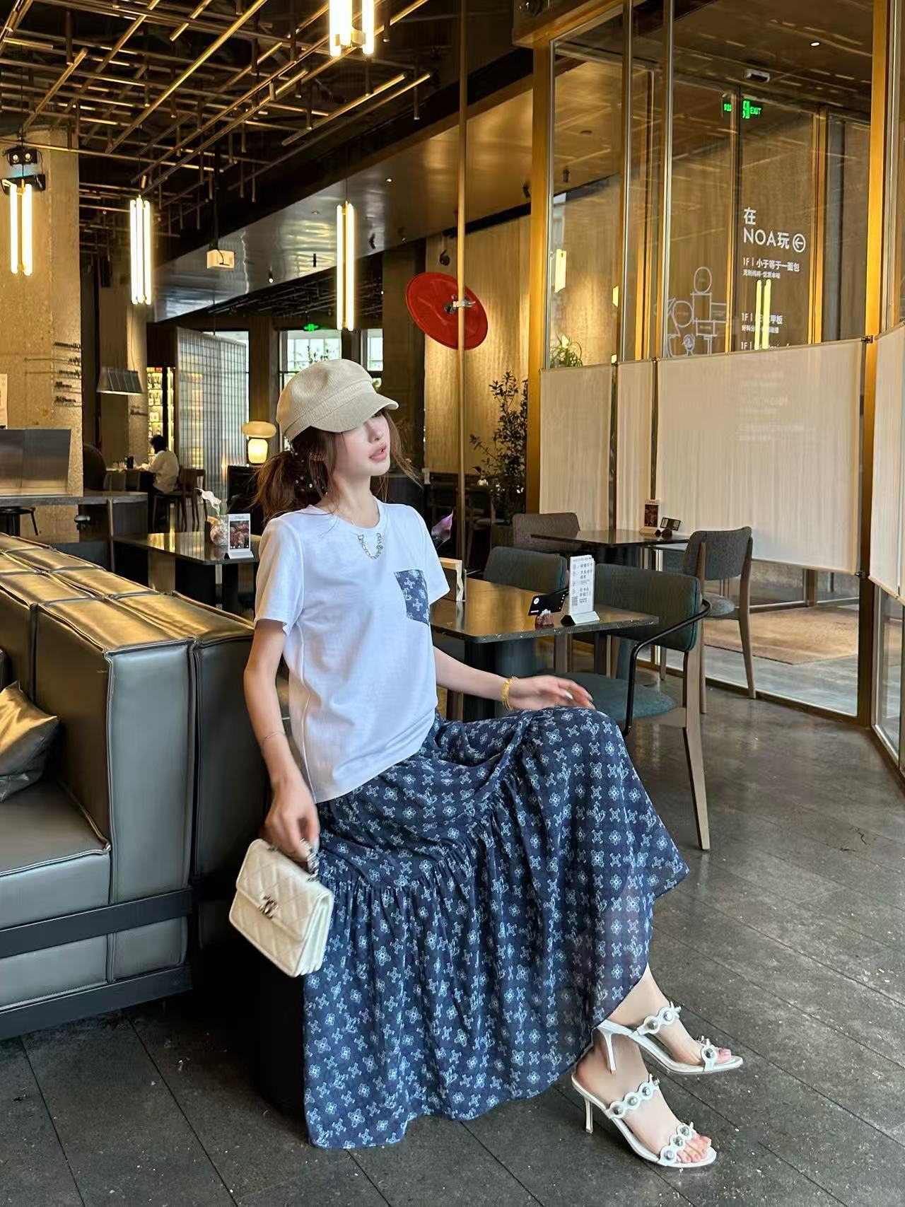 LV 高品質 ポケットTシャツ＆スカート 2点セット【50％割引+送料無料】