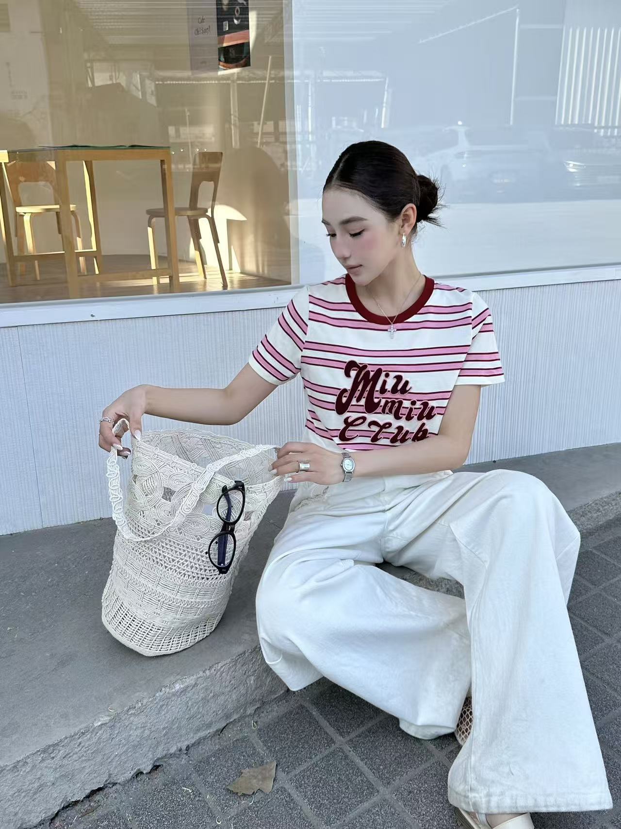 M1UM1U ストライプ柄レターTシャツ【50％割引+送料無料】