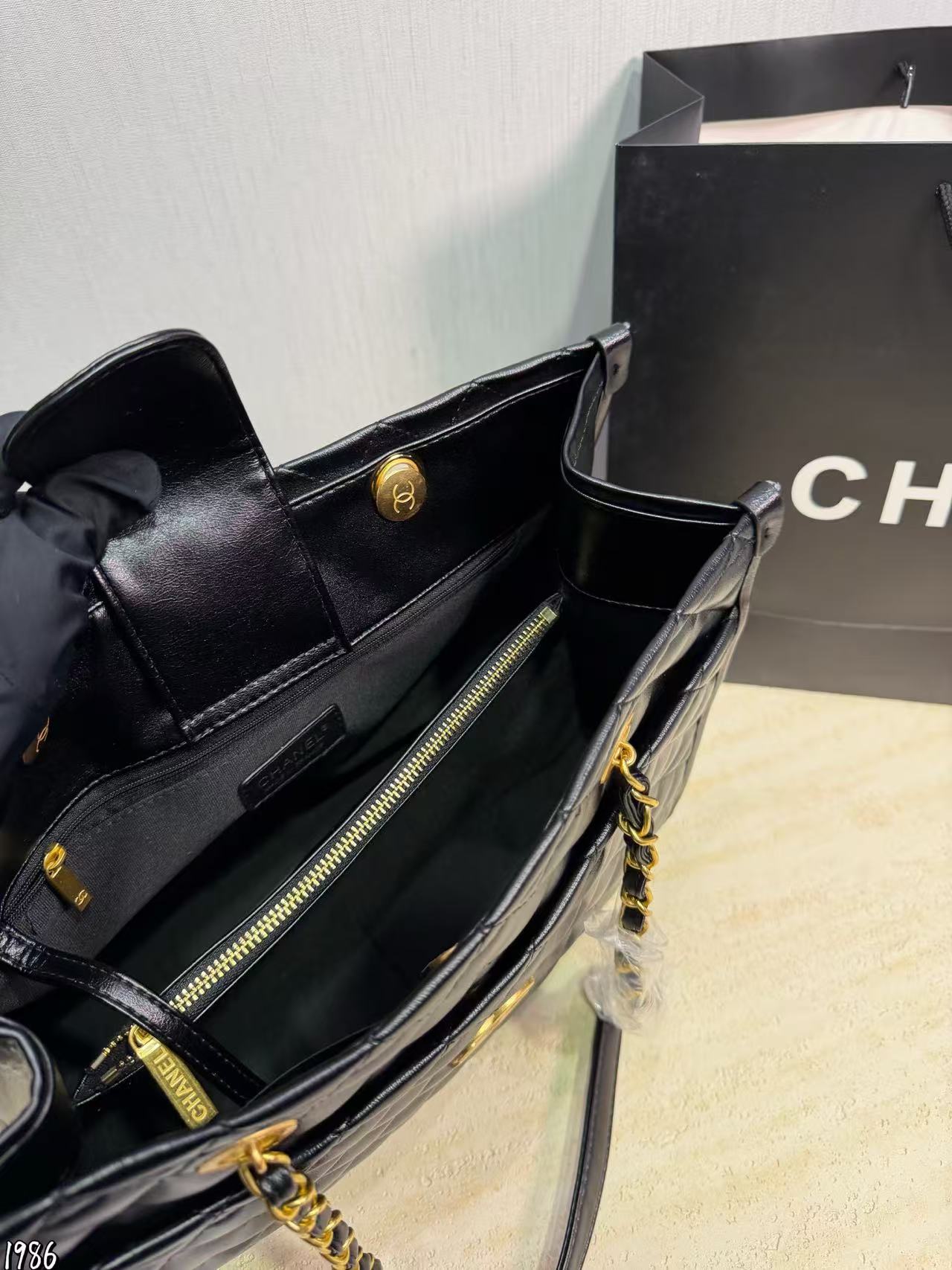 CHANE1 ラムスキンチェーンバッグ【50％割引+送料無料】