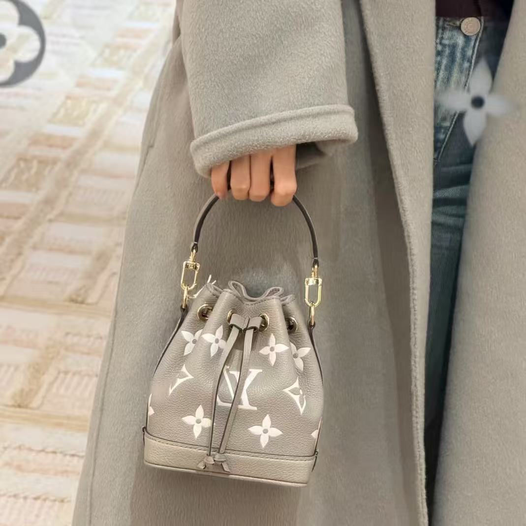 LV四つ葉のクローバー バケットバッグ【50％割引+送料無料】