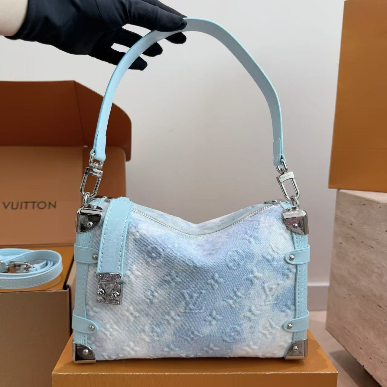 LV side trunkグラデーション・トートバッグ【50％割引+送料無料】