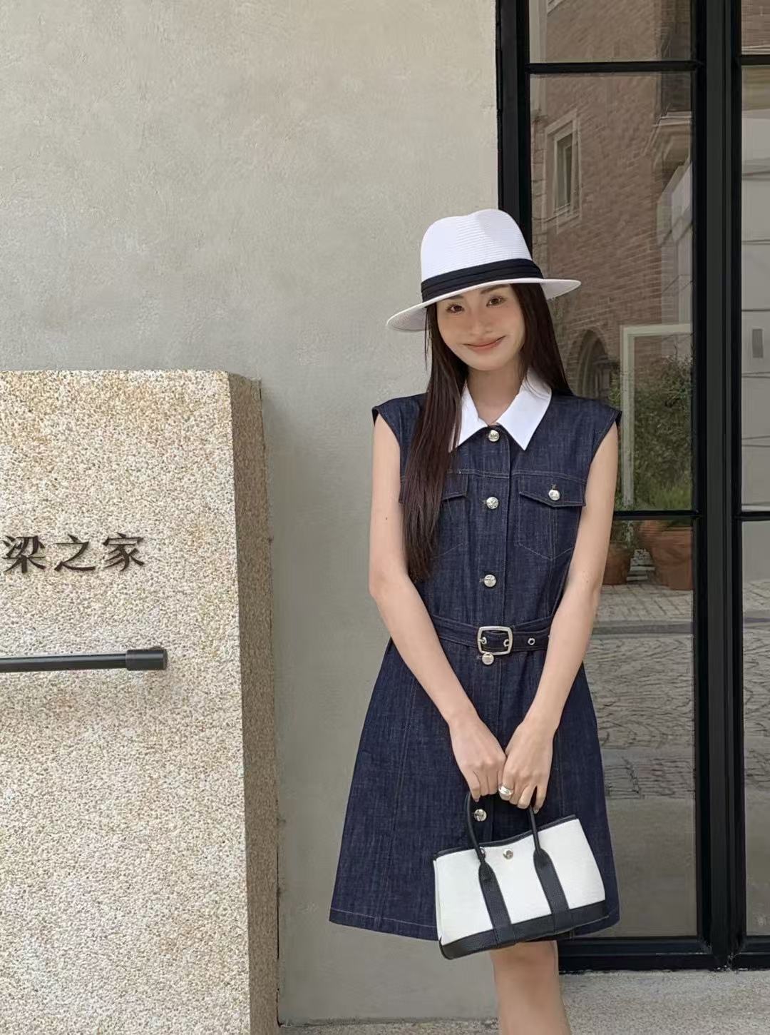 CEL1NE 襟付きボタンダウンデニムノースリーブドレス【50％割引+送料無料】