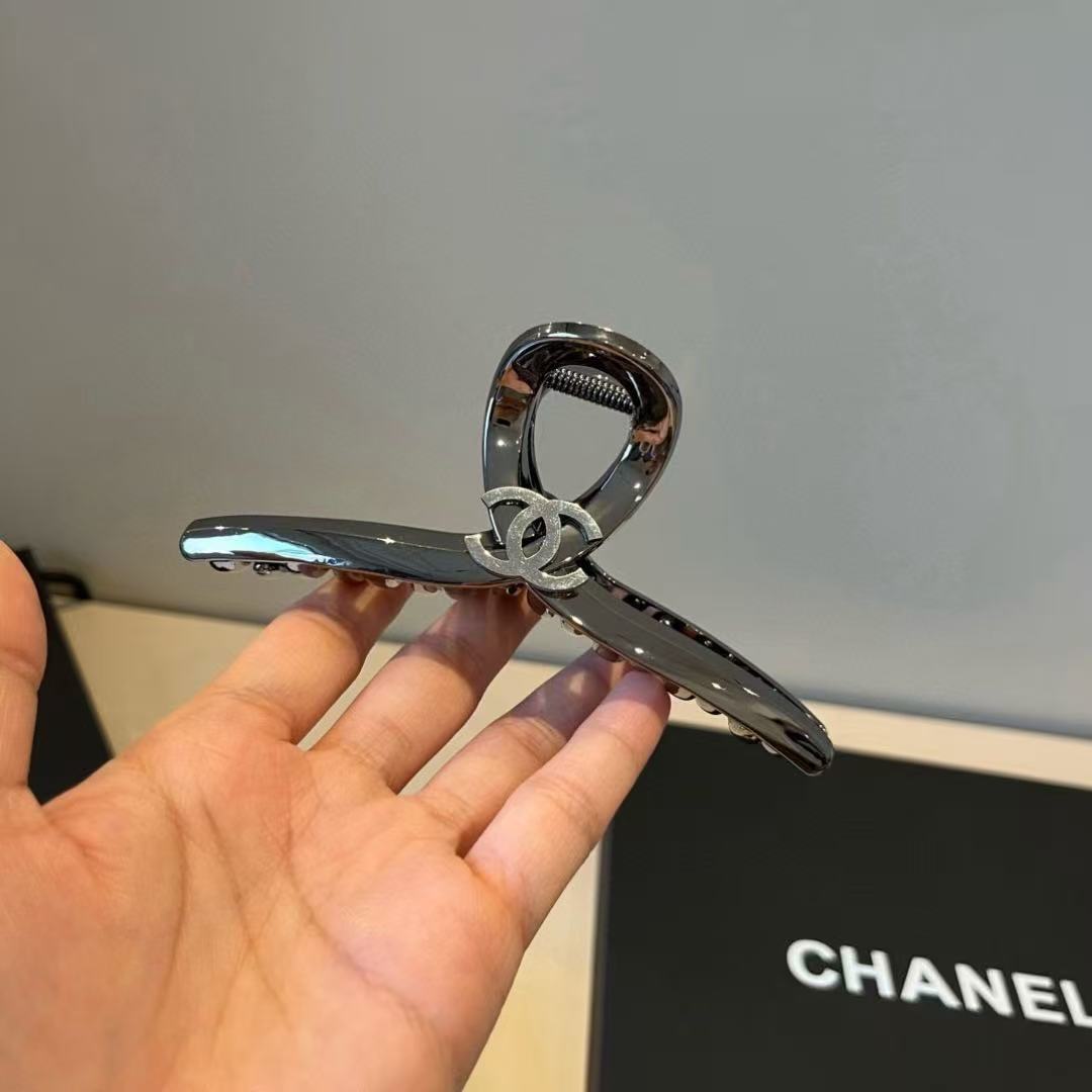CHANE1 シンプルなダブルCヘアクリップ【50％割引+送料無料】