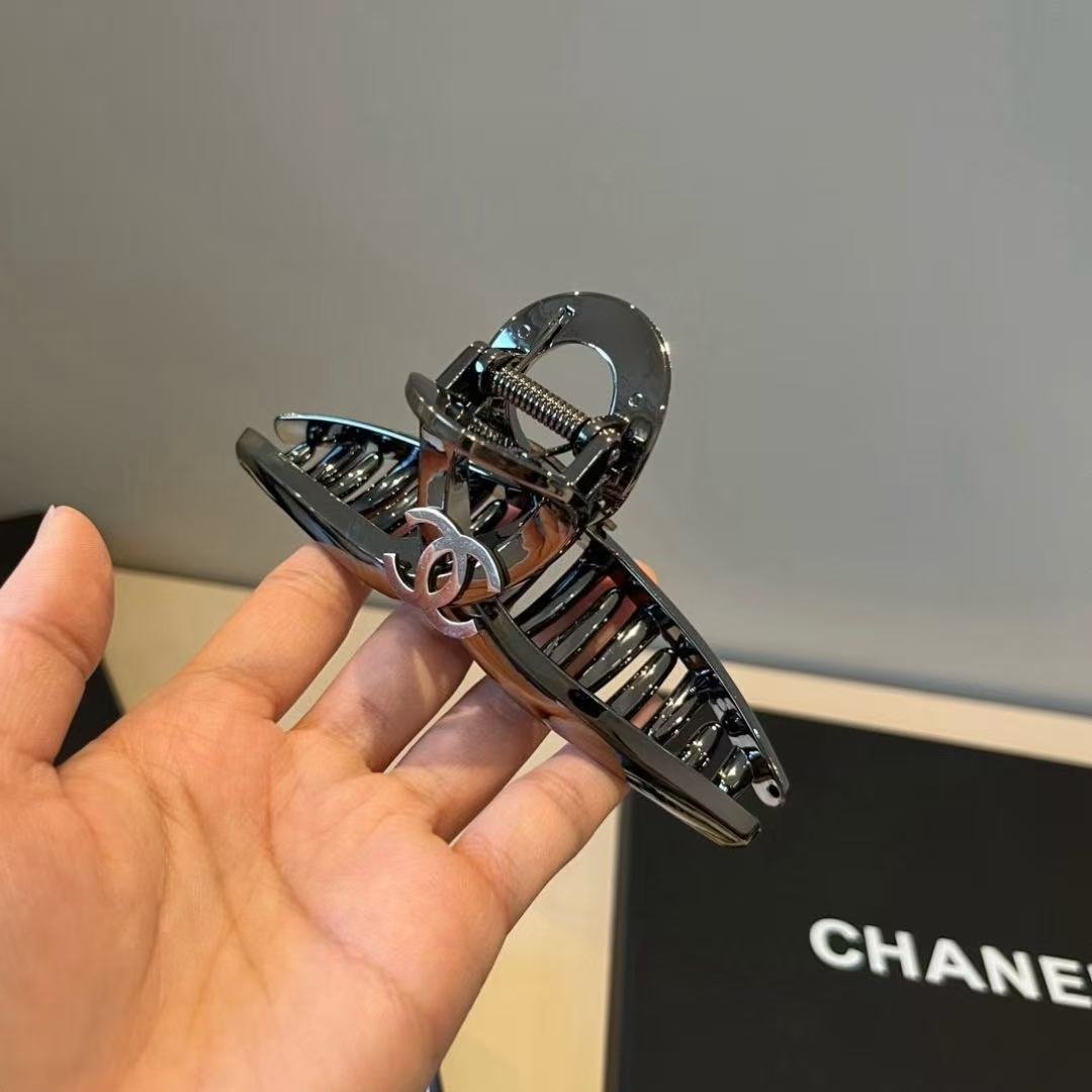 CHANE1 シンプルなダブルCヘアクリップ【50％割引+送料無料】