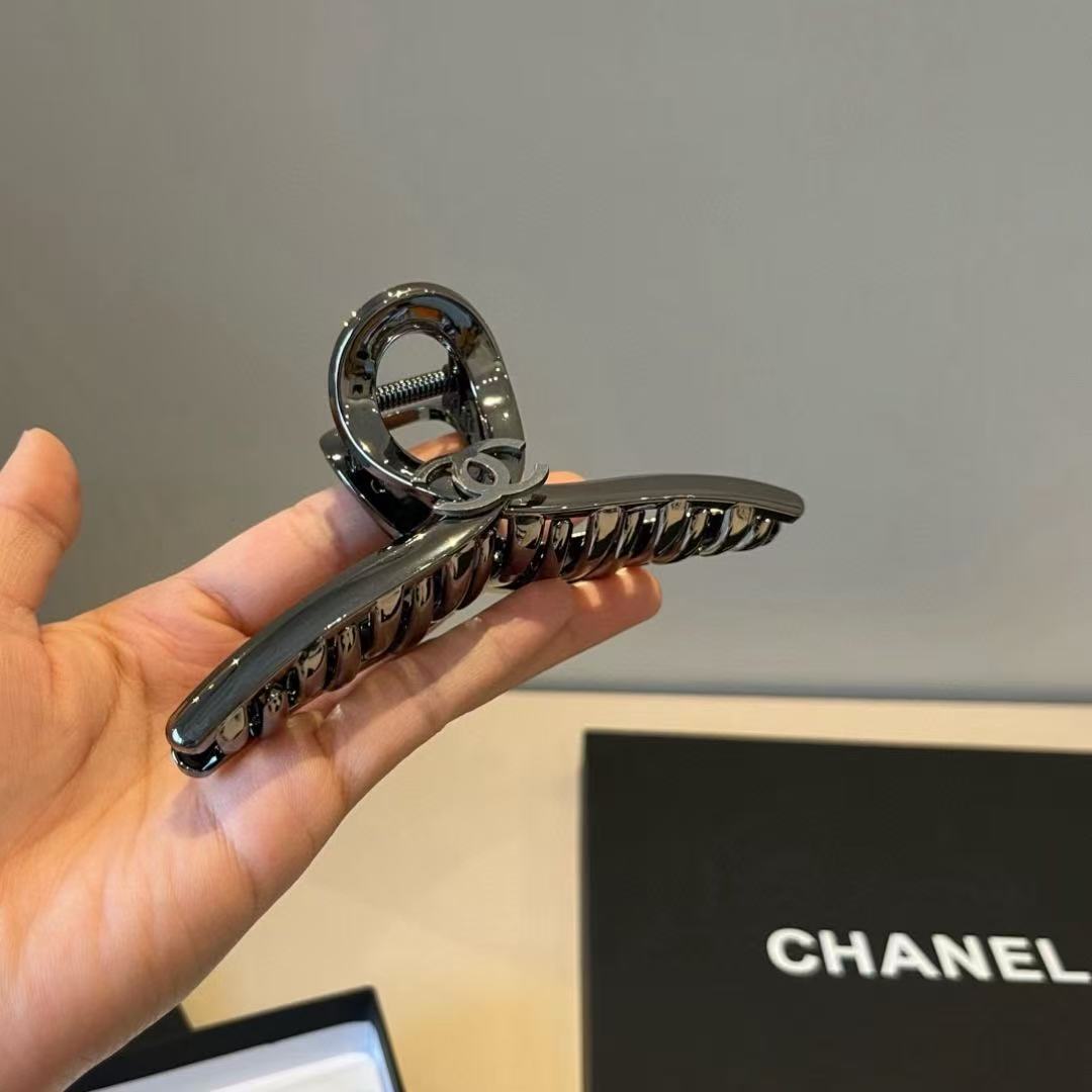 CHANE1 シンプルなダブルCヘアクリップ【50％割引+送料無料】