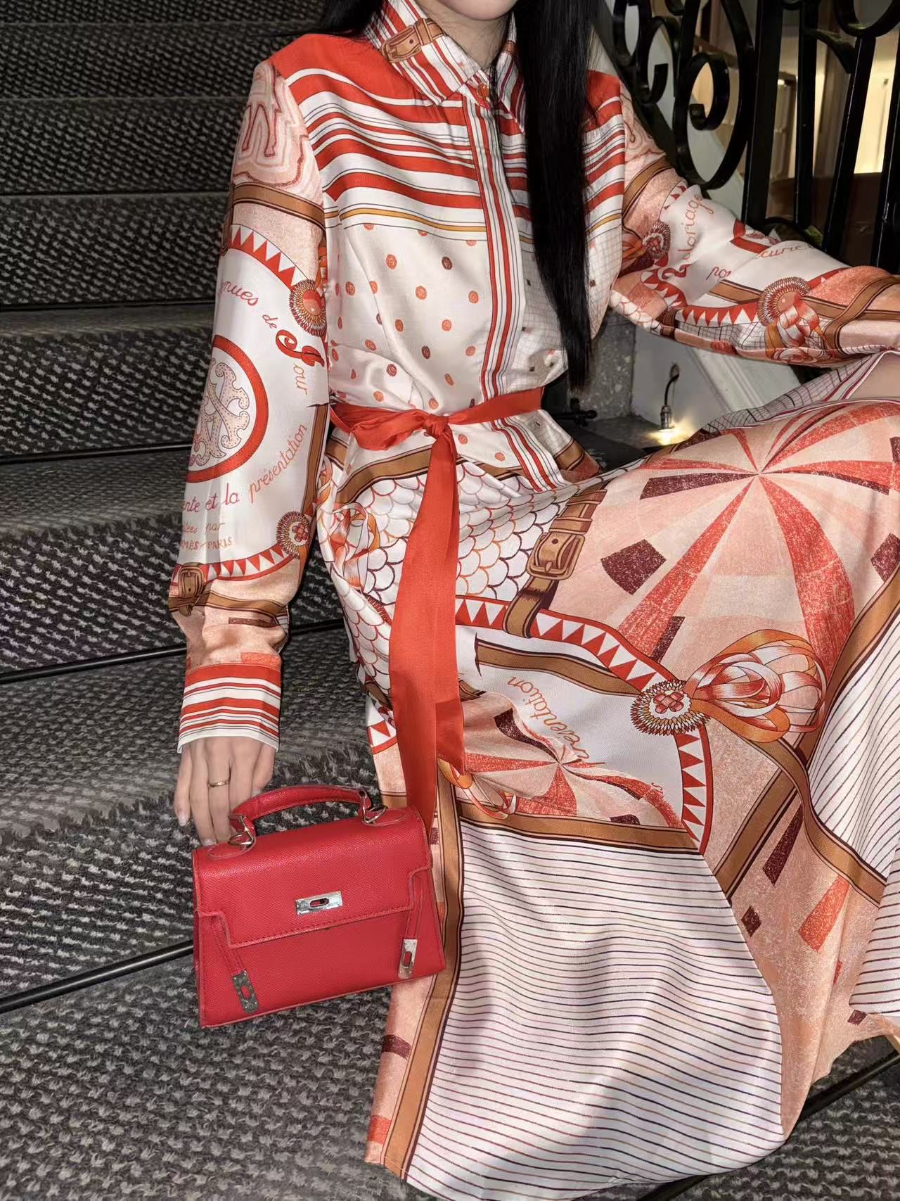 HERME5柄入り長袖ワンピース【50％割引+送料無料】