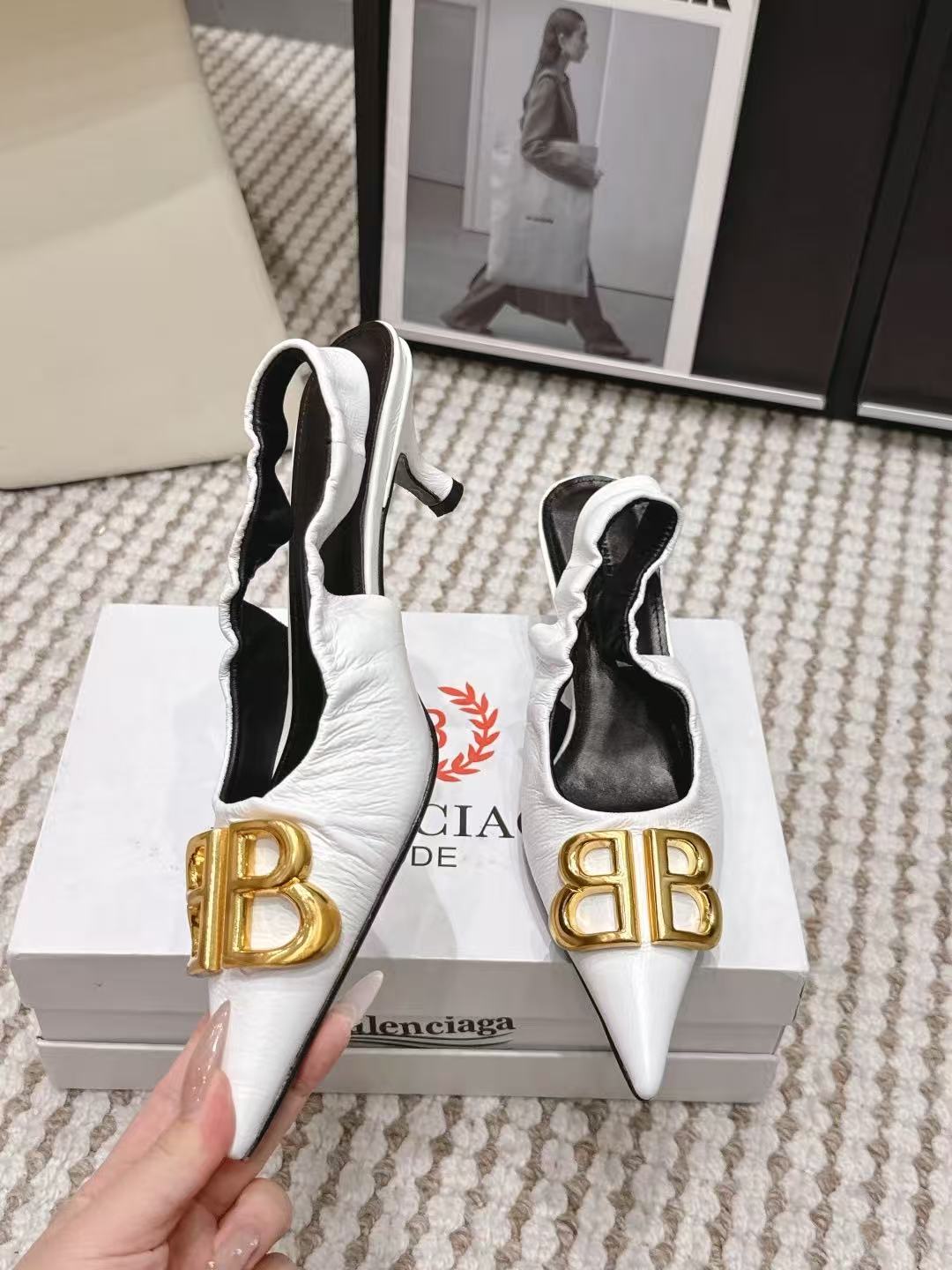 BALENC1AG 高品質ダブルBポインテッドトゥローヒールシューズ【50％割引+送料無料】