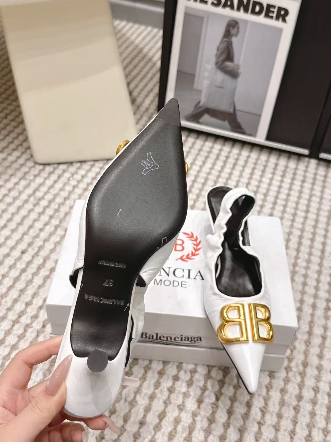 BALENC1AG 高品質ダブルBポインテッドトゥローヒールシューズ【50％割引+送料無料】