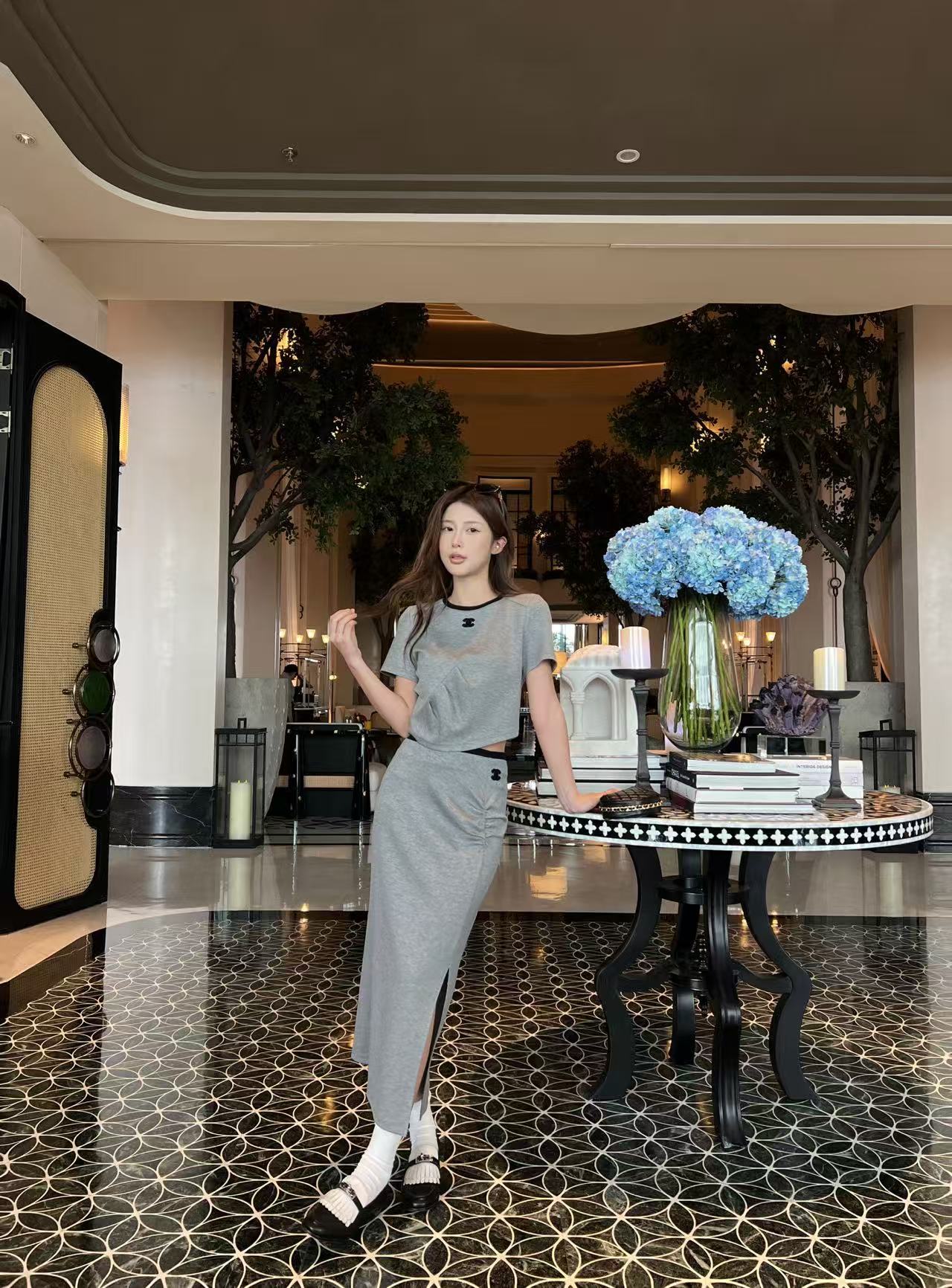 CHANE7高品質 ダブルC Tシャツ＆スカートセット【50％割引+送料無料】