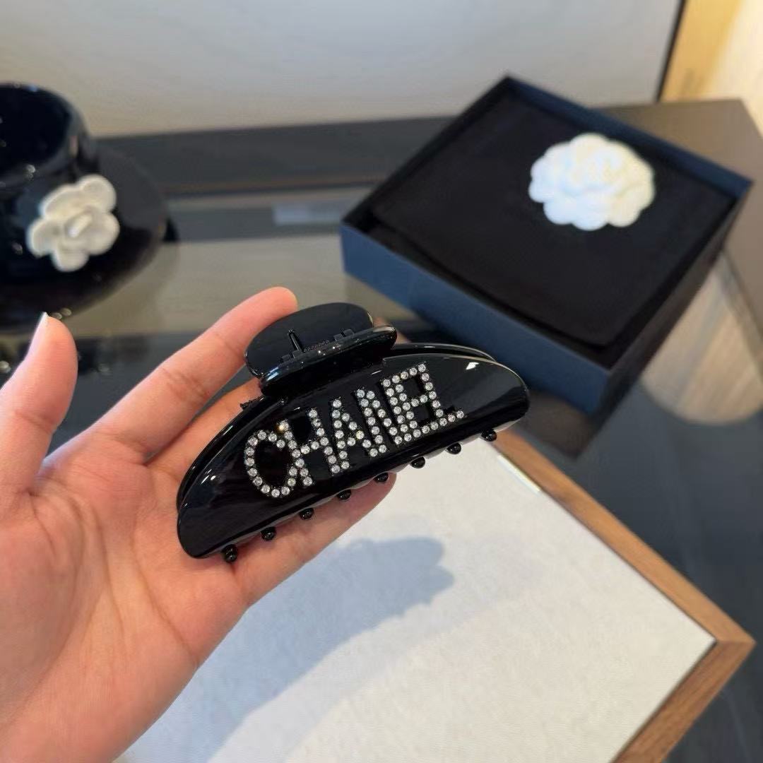 CHANE1 ミニマリスト・レター・ヘアクリップ【50％割引+送料無料】