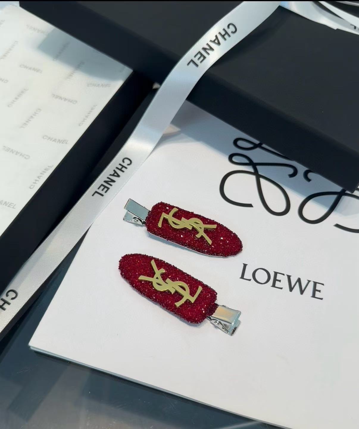 YSL シンプルバングスヘアクリップ【50％割引+送料無料】