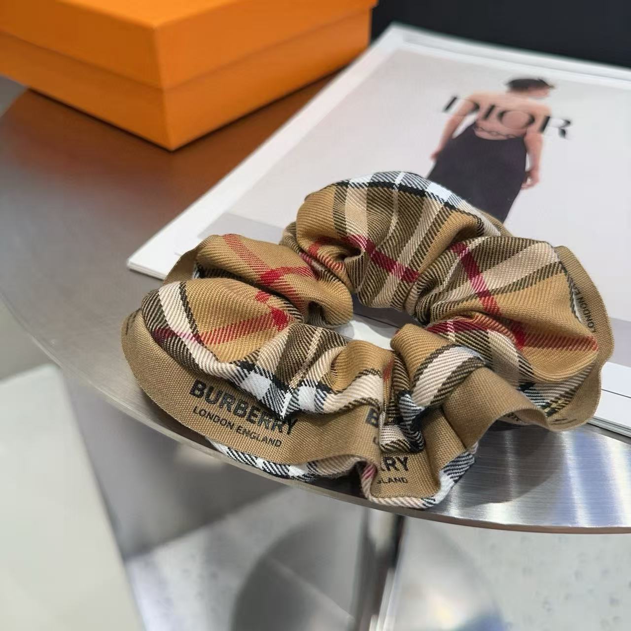 BUR8ERRY チェック柄ヘアタイ【50％割引+送料無料】