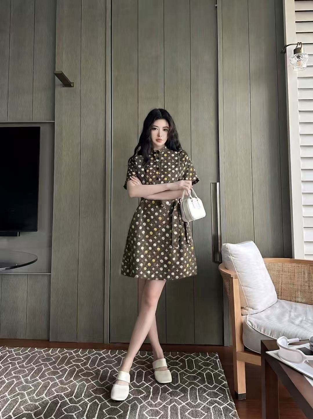 LVプリント 半袖ワンピース【50％割引+送料無料】