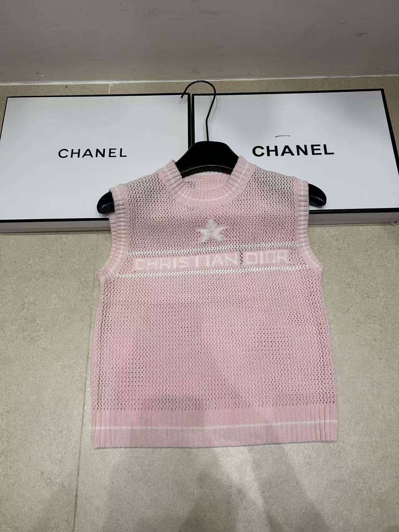 DI0R星と文字のウールベスト【50％割引+送料無料】