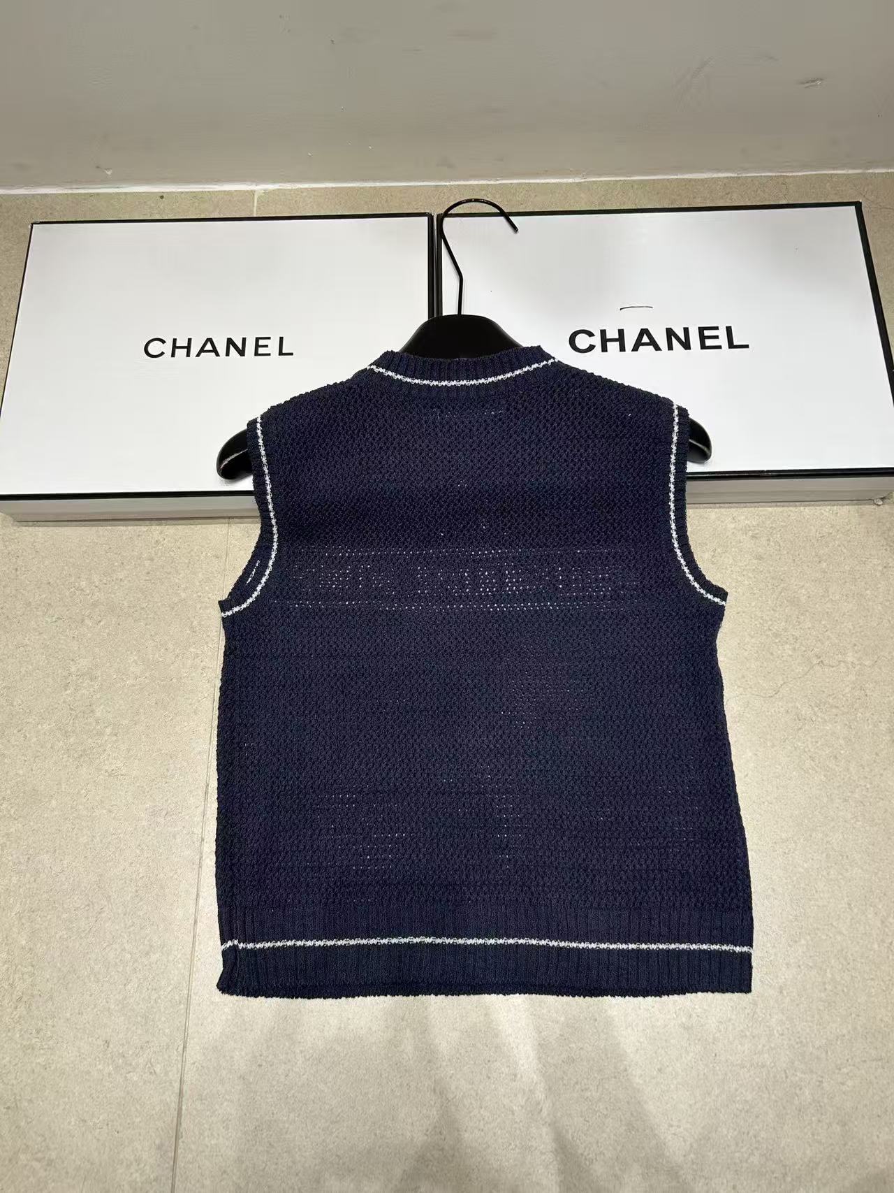 DI0R星と文字のウールベスト【50％割引+送料無料】