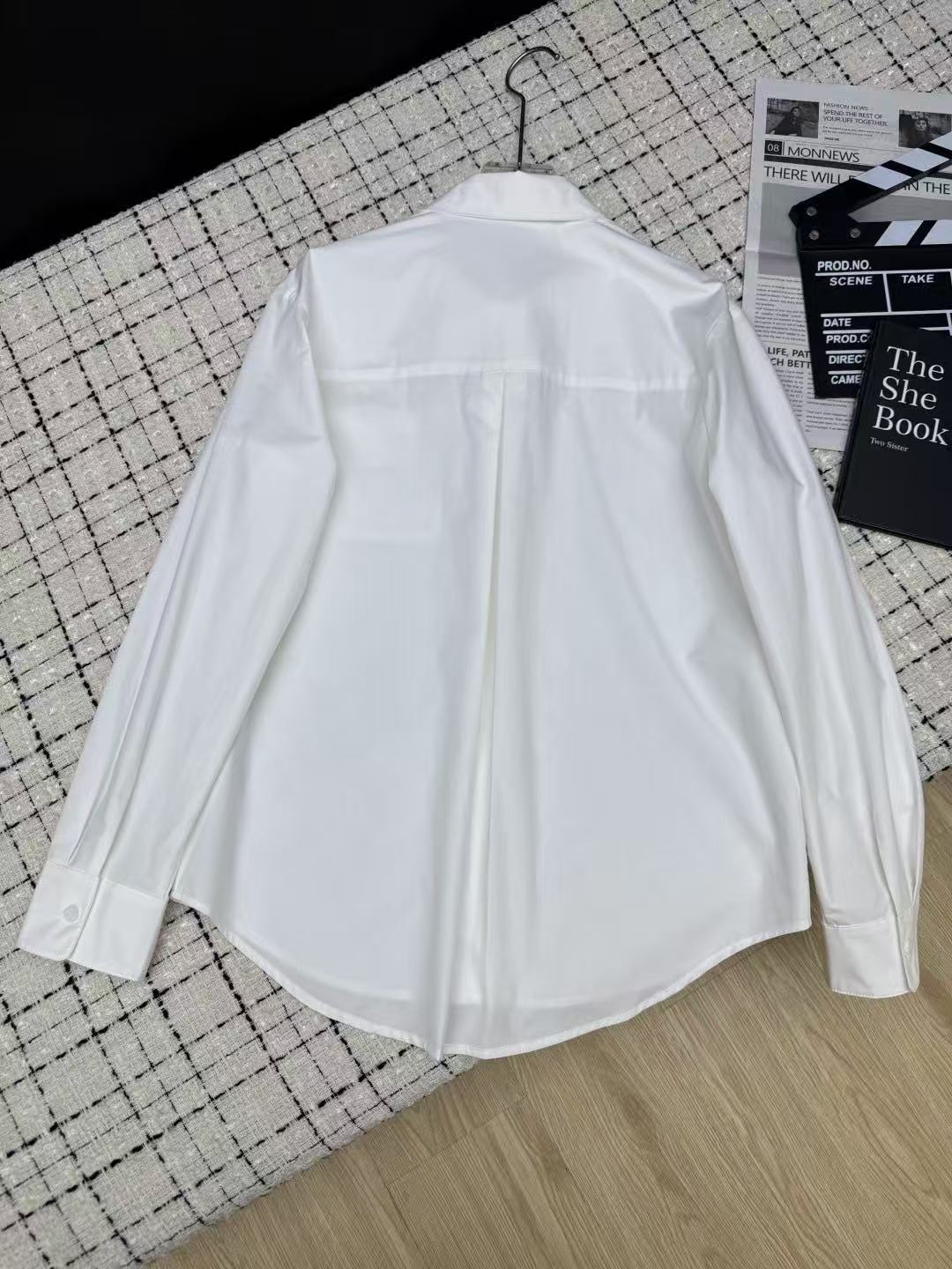 CEL1NE 刺繍入りポニーシャツ【50％割引+送料無料】