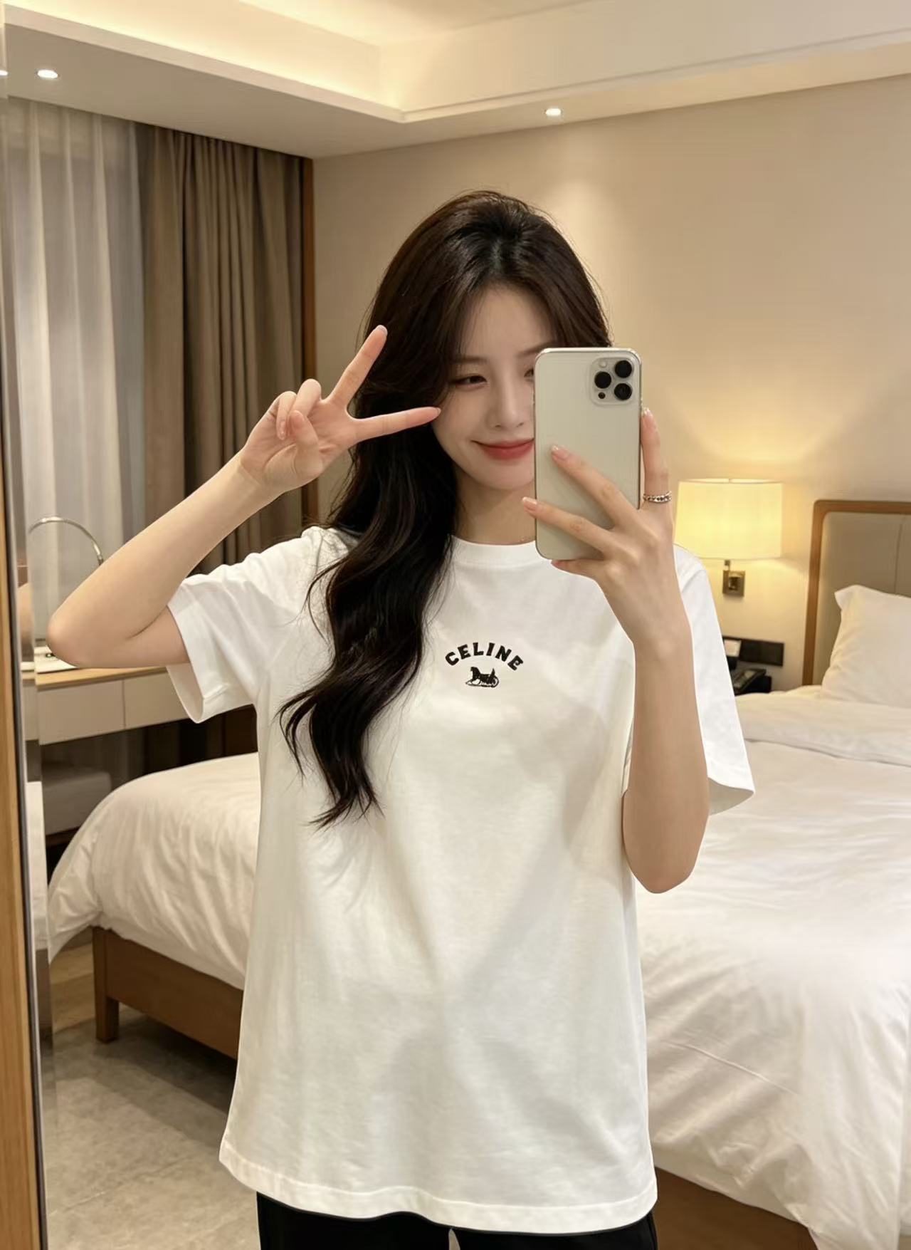 CEL1NE レターポニーTシャツ【50％割引+送料無料】