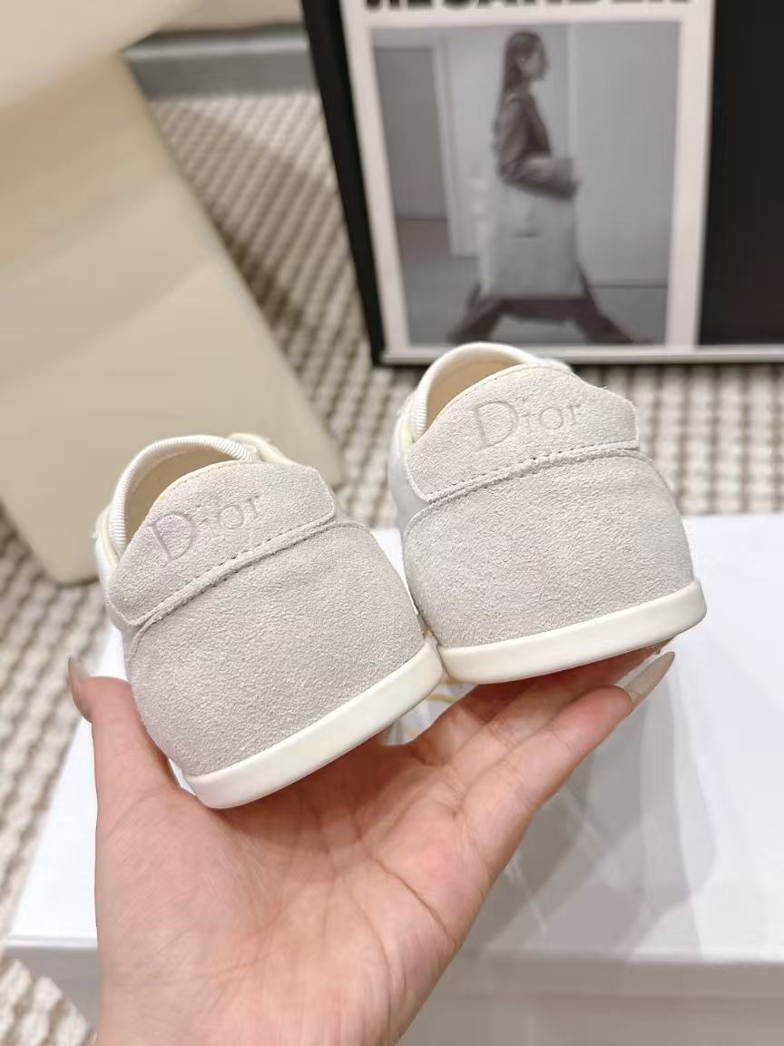 DIOR 上質レター装飾 レースアップ カジュアルシューズ【50％割引+送料無料】