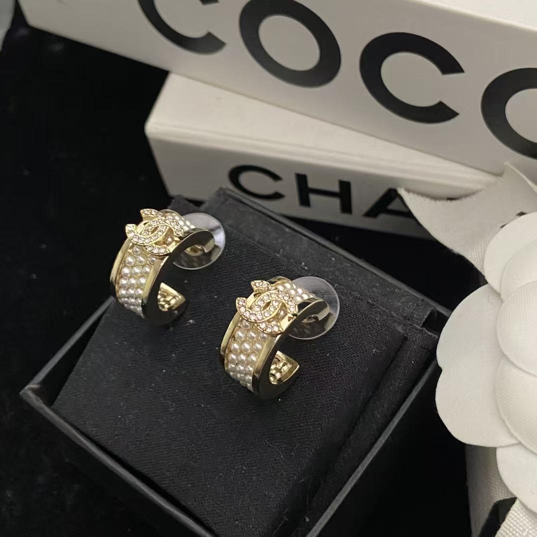 CHANE1 ダブルCパールフープピアス【50％割引+送料無料】