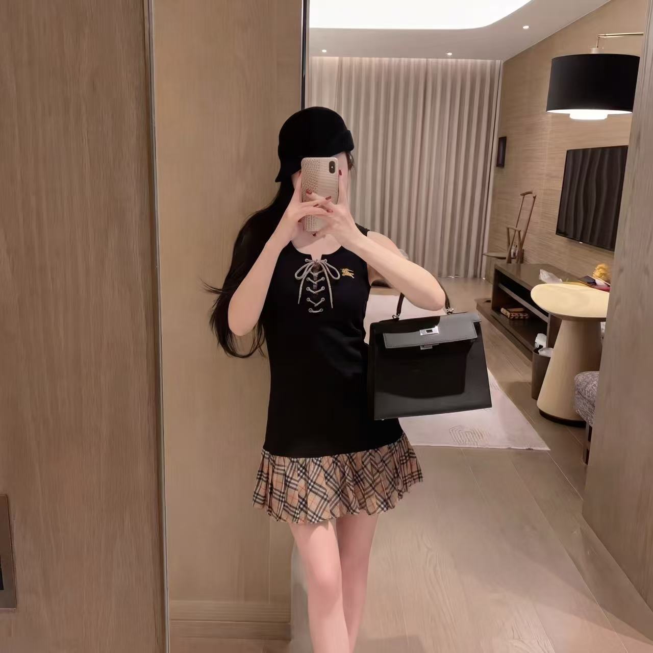 BUR8ERRレースアップ ノースリーブワンピース【50％割引+送料無料】