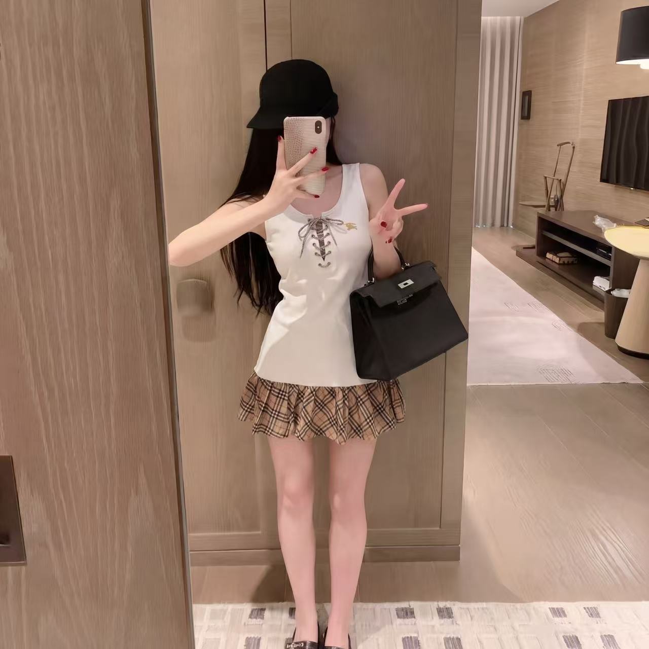 BUR8ERRレースアップ ノースリーブワンピース【50％割引+送料無料】