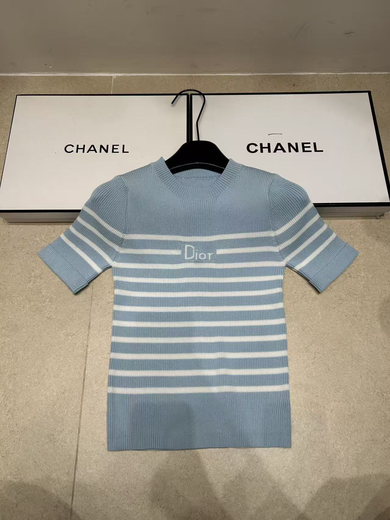 DIOR CDレター・ストライプ セーター【50％割引+送料無料】